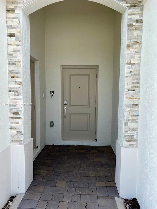 Foto del edificio - 2918 SE 23rd Ave