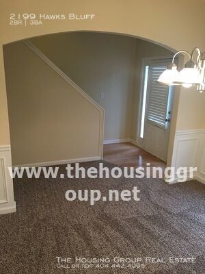 Building Photo - Ready Now!!  Lawrenceville Townhome!!