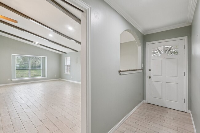 Building Photo - 3919 Galway Ln