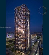 Building Photo - 121 NE 5th St