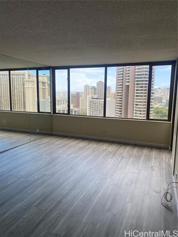 Foto del edificio - 411 Hobron Ln