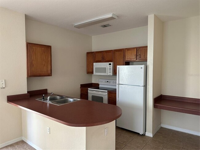 Building Photo - 8213 Claire Ann Dr