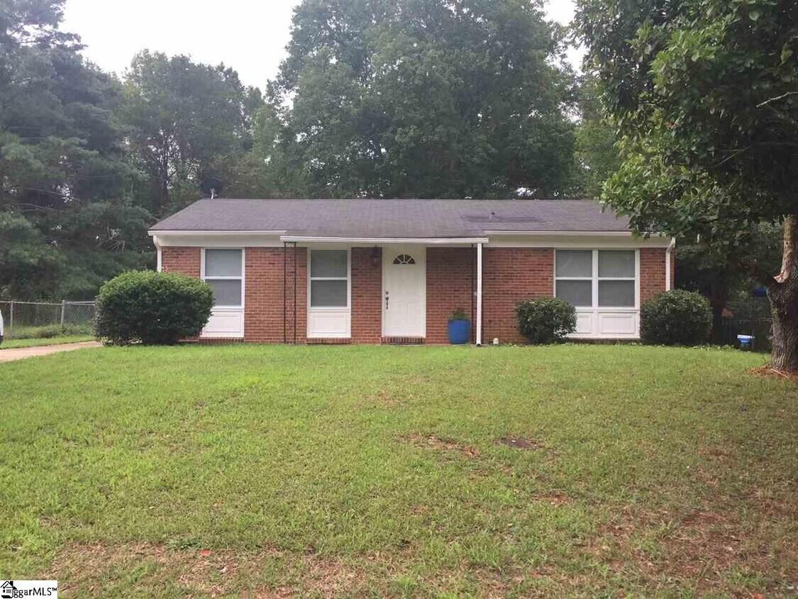 30 Cotswold Terrace, Taylors, SC 29687 House Rental in Taylors, SC