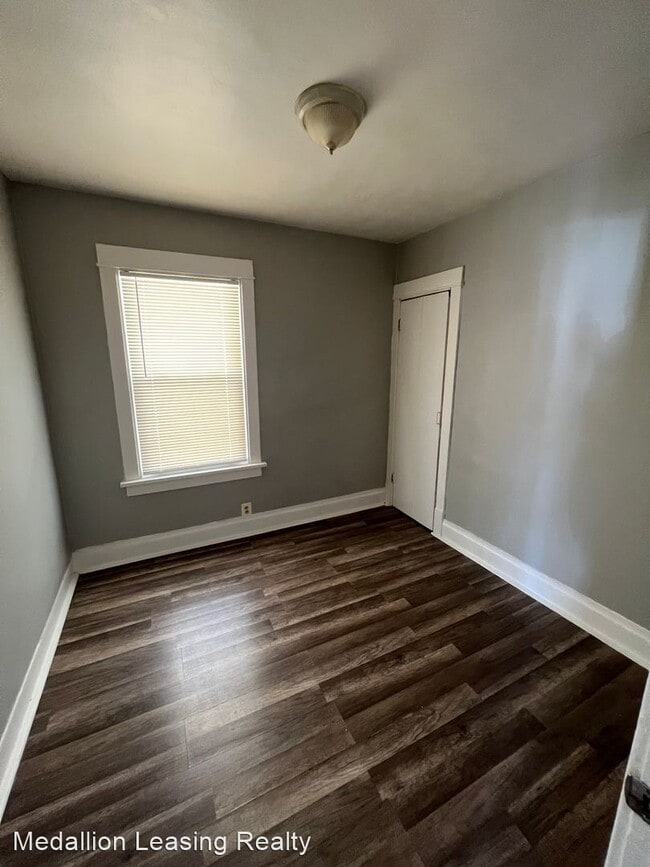 Building Photo - 4 br, 2 bath House - 9815 S Throop St