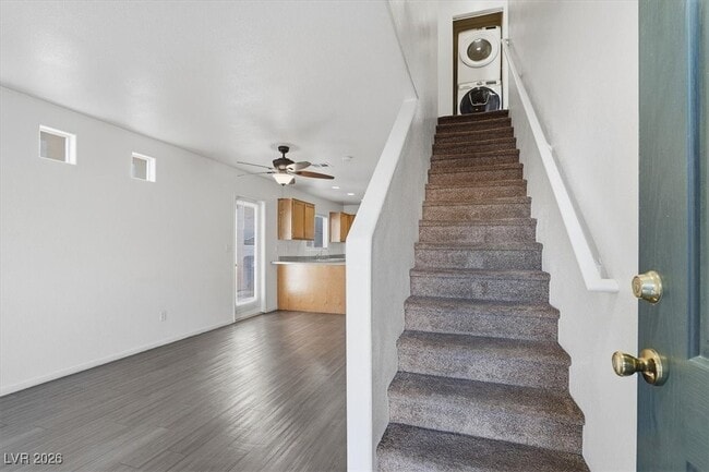 Building Photo - 5225 Paradise Valley Ave