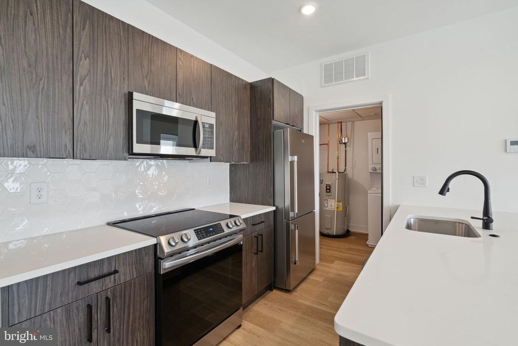Foto principal - 1419 W Grange Ave