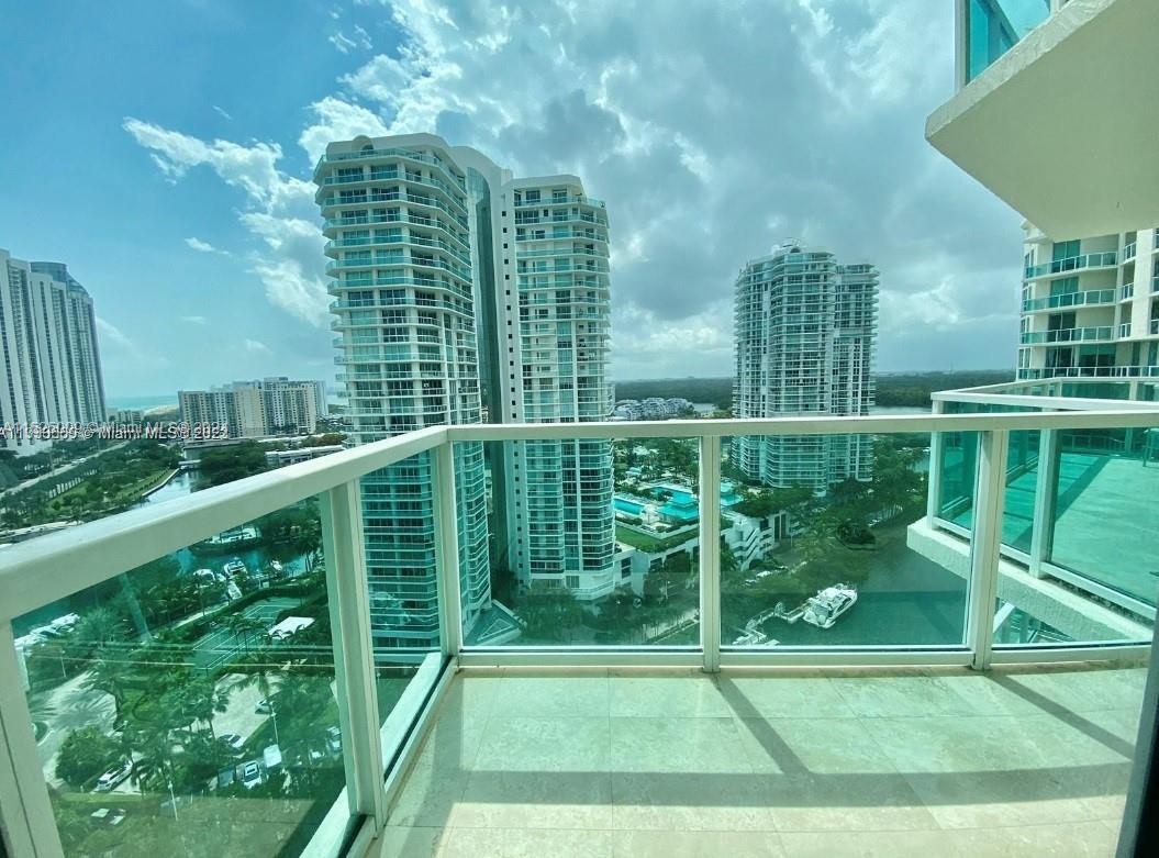 Primary Photo - 150 Sunny Isles Blvd