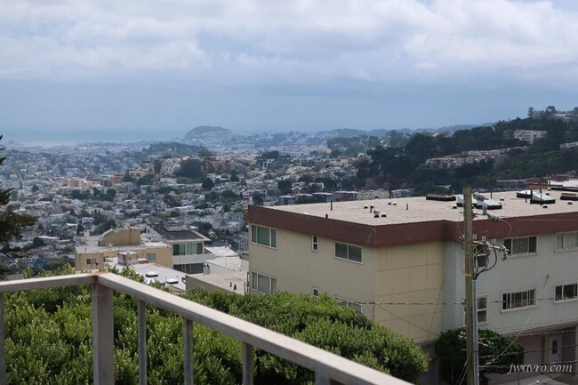 Photo - 160 Gardenside Dr Apartment