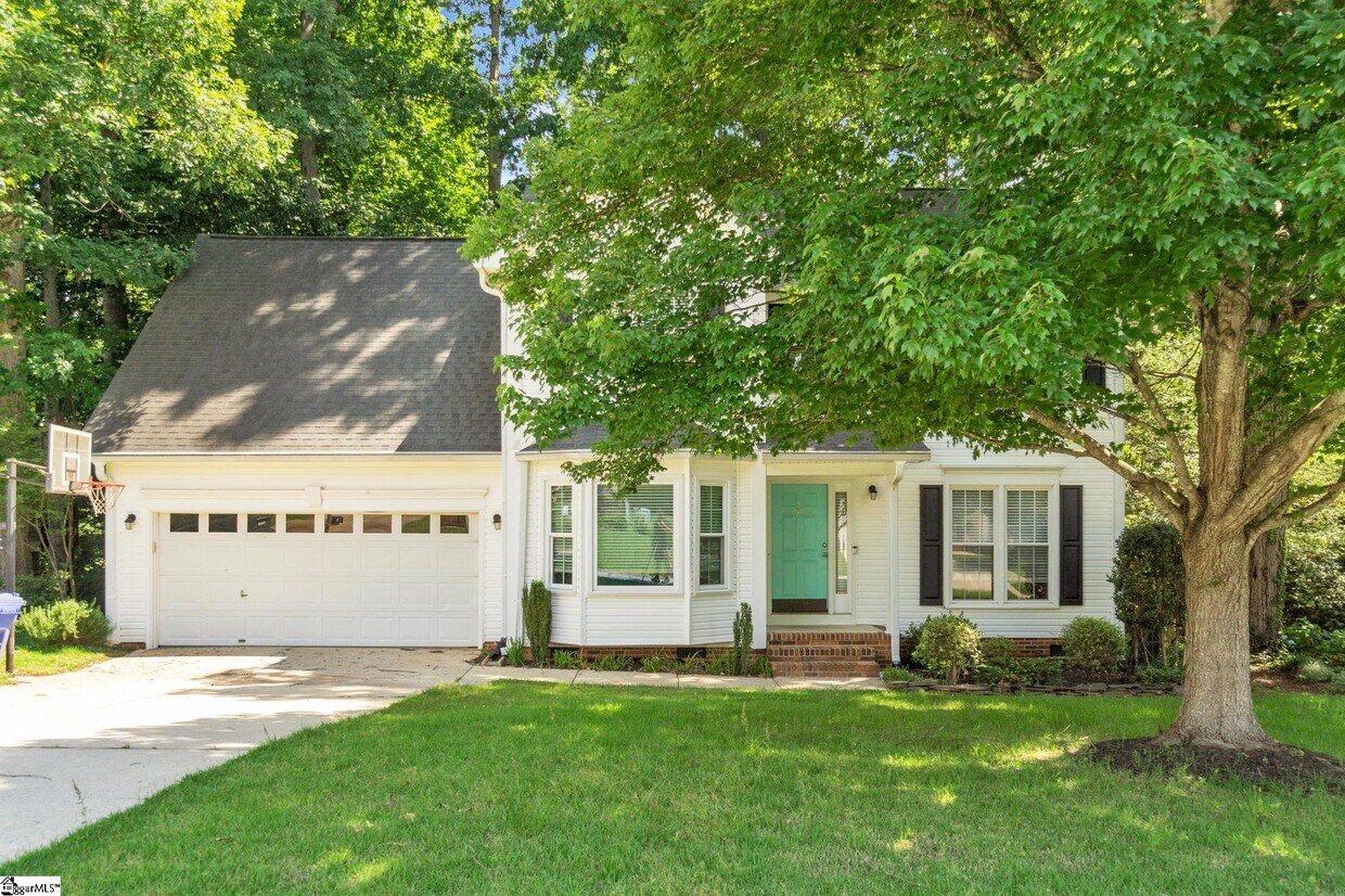Primary Photo - 21 Poplar Springs Dr