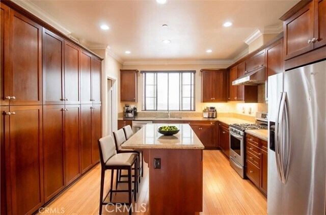 Foto del edificio - 1750 Grand Ave