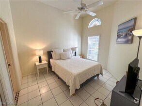 Building Photo - 348 Carinosa Ct