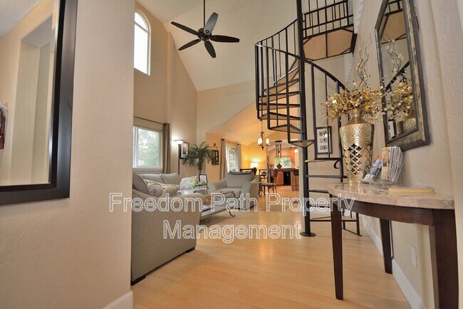 Foto del edificio - 823 6th St