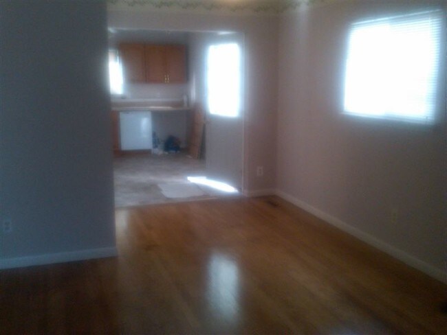 Building Photo - 4492 Jackson St