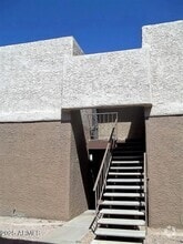 Building Photo - 4554 E Paradise Village Pkwy N