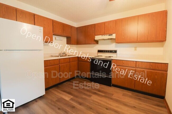 Foto del edificio - 1470 E Kammerer Rd