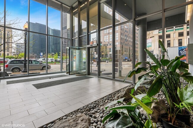 Building Photo - 235 W Van Buren St