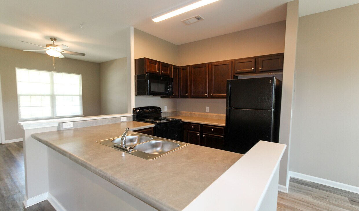 Foto principal - South Oak Apartments