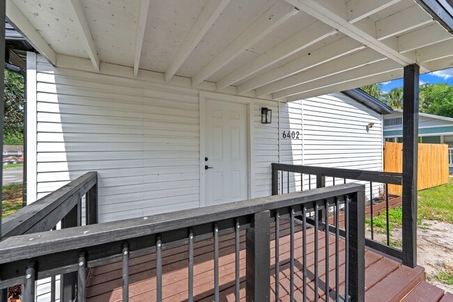 Building Photo - 6402 N Highland Ave