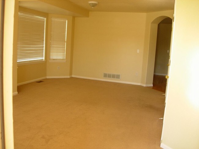 Foto del edificio - 1620 E 131st Cir