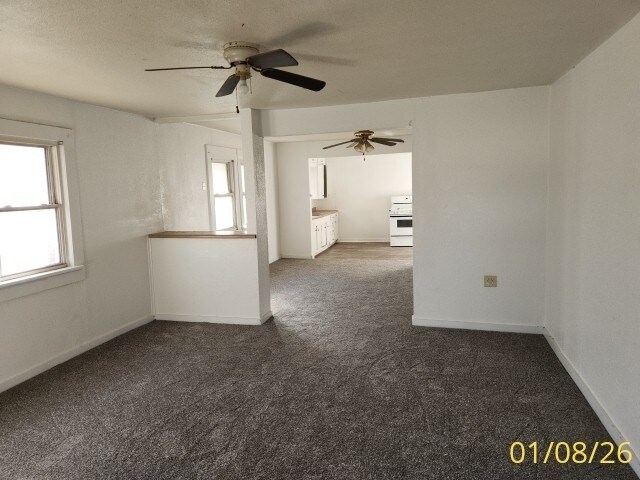 Foto del edificio - 105 N Wynne St