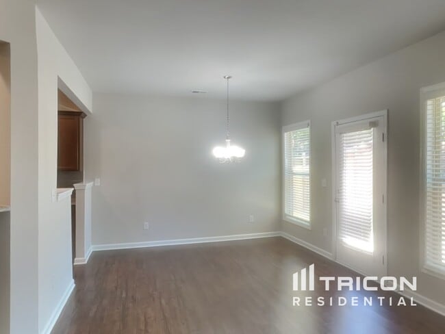 Building Photo - 3113 Baylor Cir
