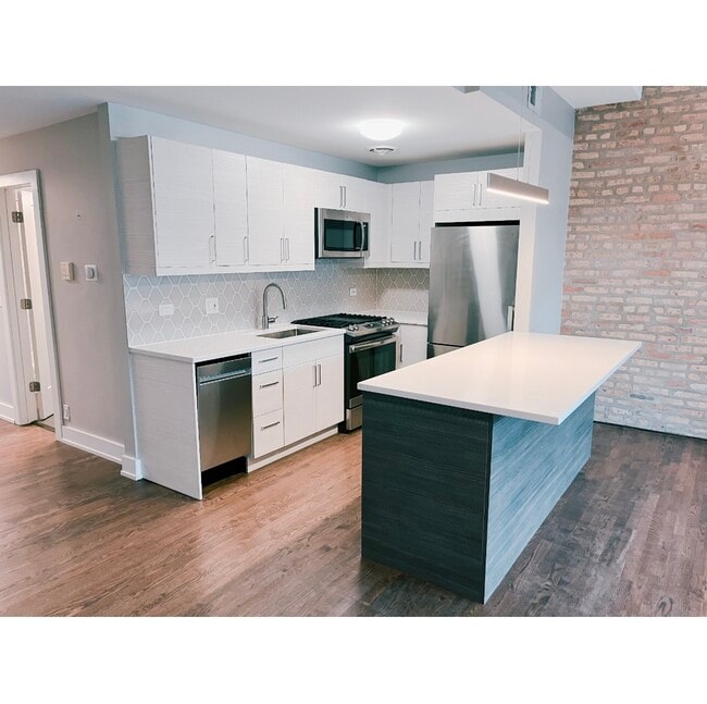 Foto del edificio - 2952 N Halsted St