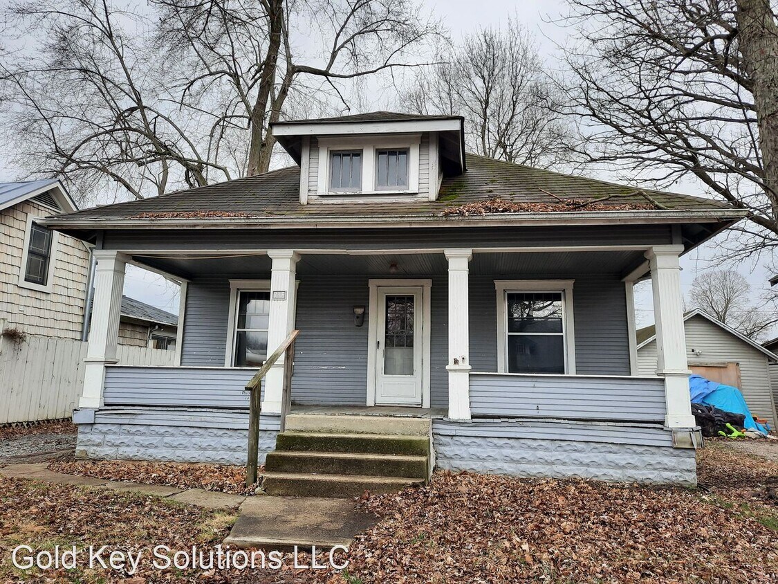 2 br, 1 bath House 715 W 3rd St House Rental in Anderson, IN