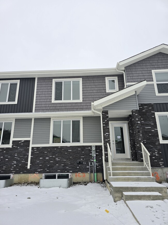 Building Photo - 129 Mitchell Bnd