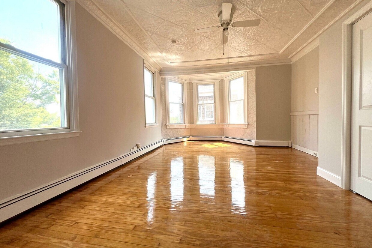 Foto principal - 238 Main St
