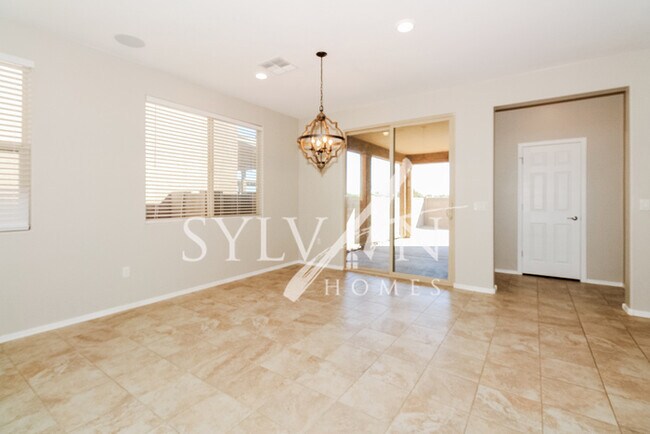Building Photo - You will love this 3 bedroom 2 bathroom home!