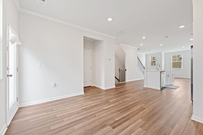 Foto del edificio - Charming 3-bedroom, 3.5-bathroom townhouse...