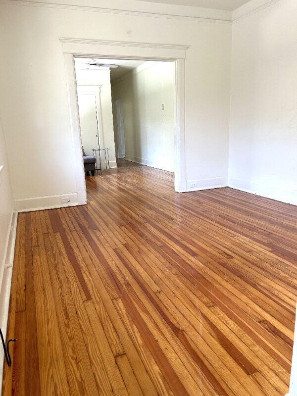 Foto del edificio - 1031 Broadway St
