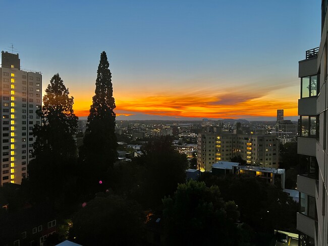 Sunset view from the balcony - 2245 SW Park Pl