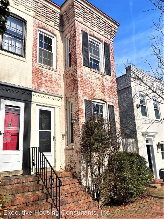 Foto principal - 2 br, 1.5 bath House - 2805 Olive Street, NW