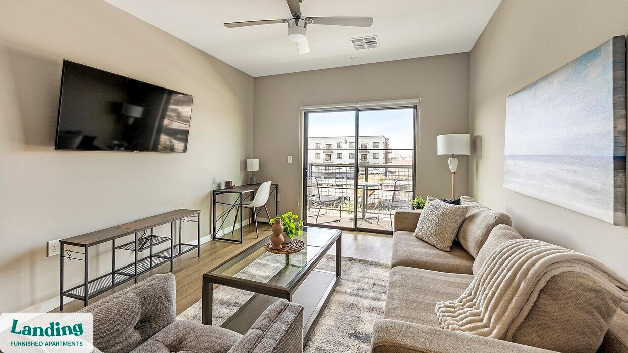 Foto principal - 402 W Lincoln St
