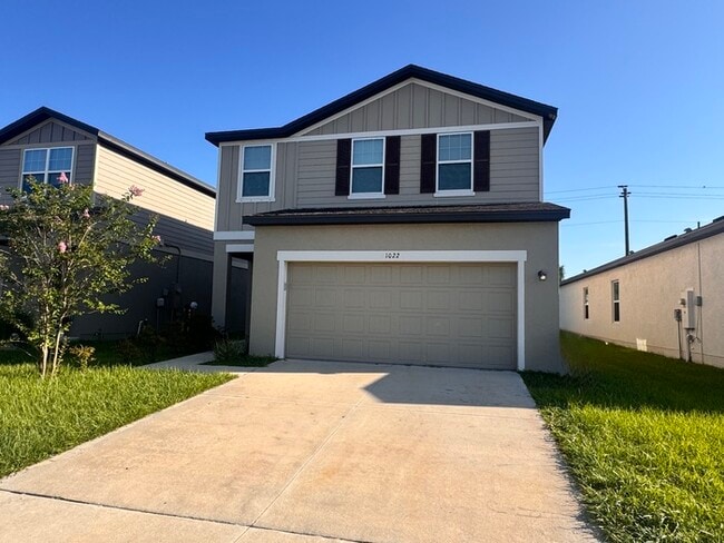Building Photo - "AUGUST MOVE IN SPECIAL: $500 off on 2nd M...
