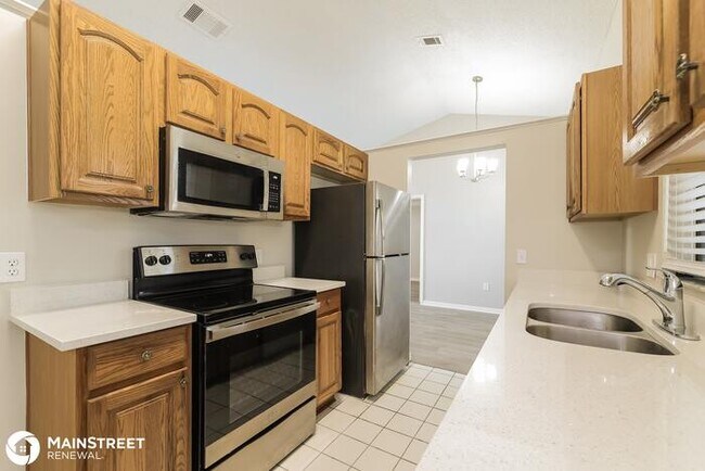 Building Photo - 1630 Woodbay Ct