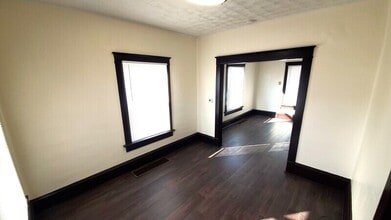 Building Photo - 1620 M St SW