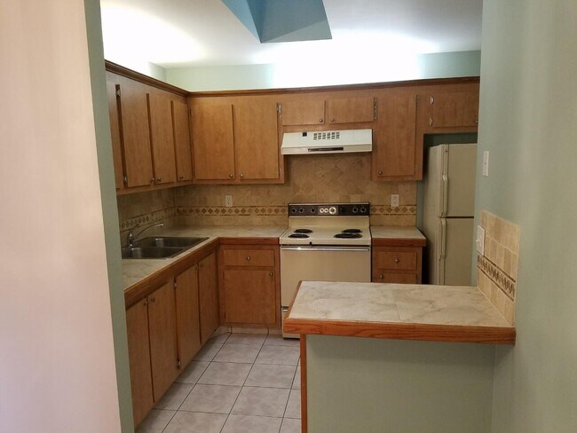 Foto del edificio - 3603 Waterview Cir