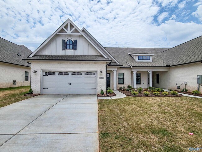Building Photo - 158 Rugby Dr