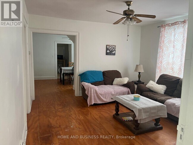 Photo du bâtiment - 2 Patricia St