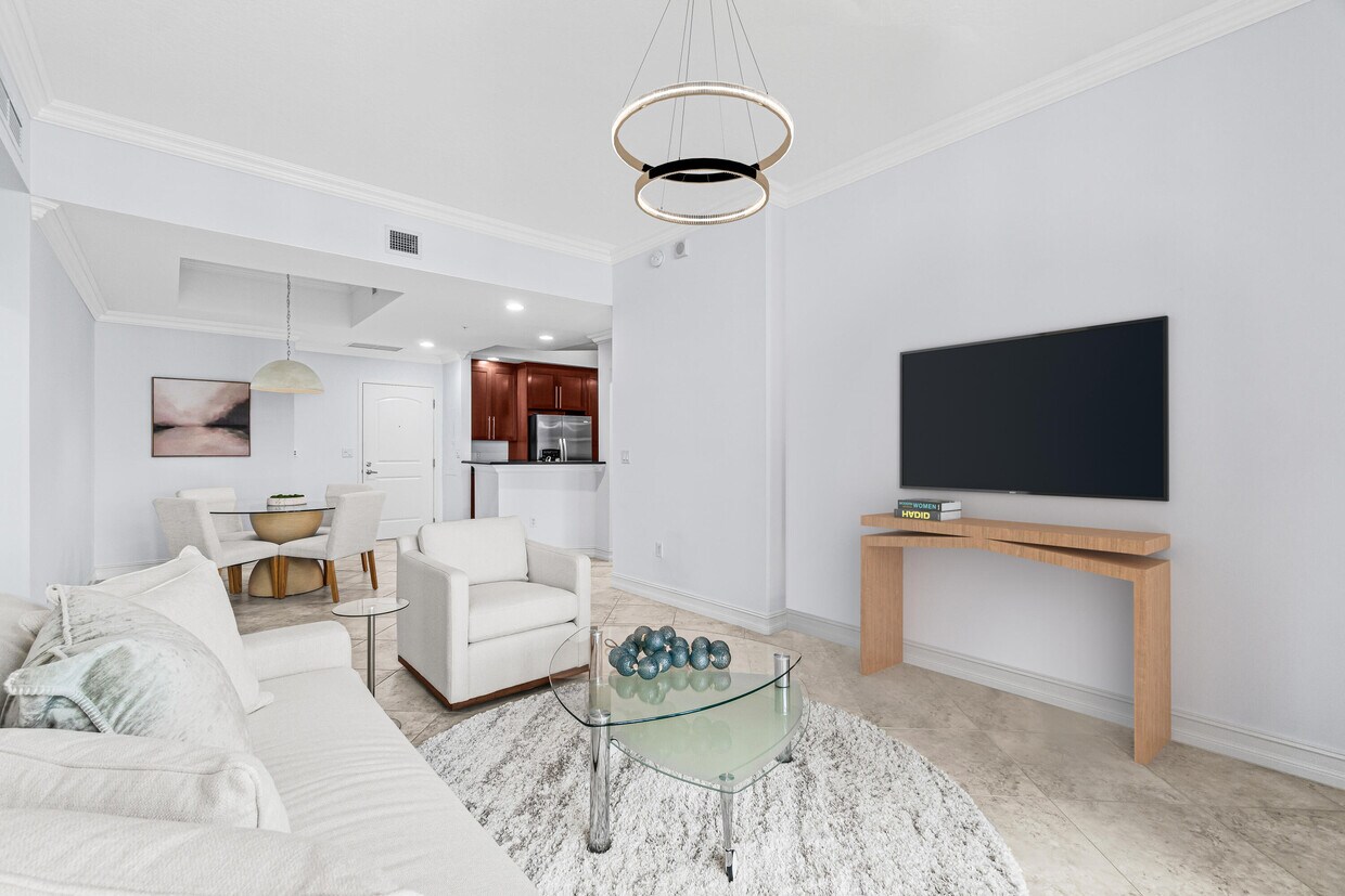 Foto principal - 701 S Olive Ave