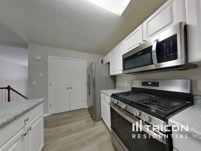 Foto del edificio - 3645 Heritage Ridge Ln