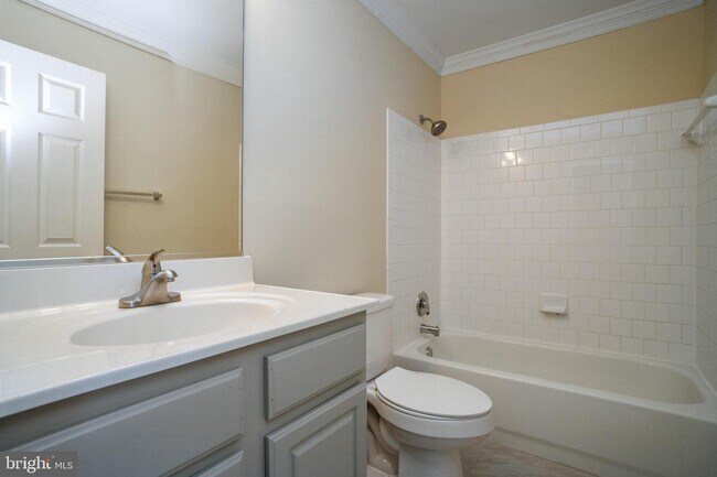 Foto del edificio - 9962 Morristown Pl