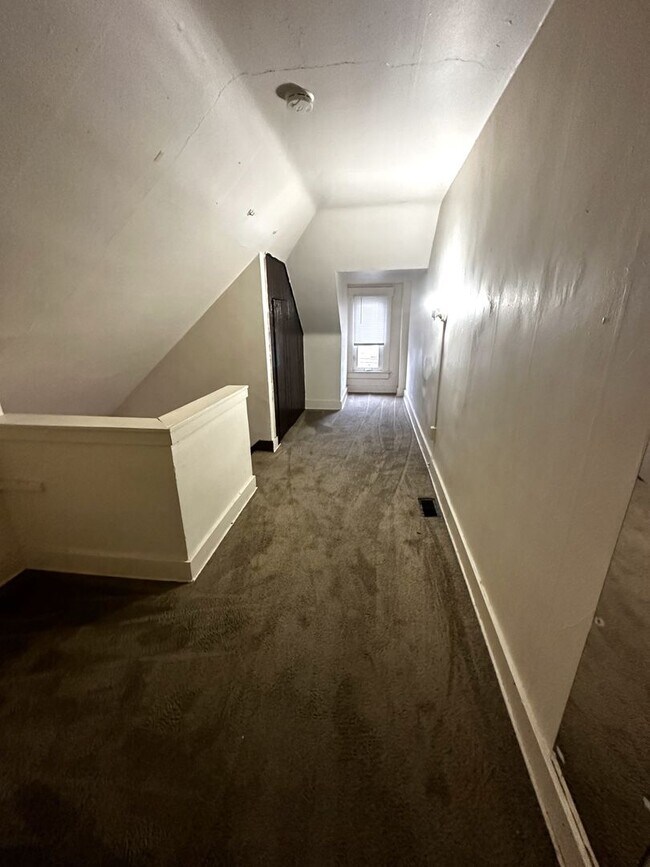 Foto del edificio - 1622 Summit St