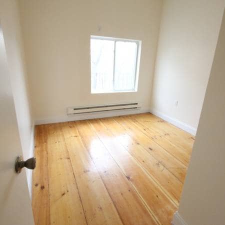 Primary Photo - 562 Hudson St