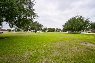 Building Photo - 8010 Durham Run Ln