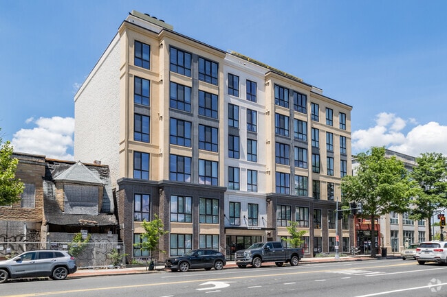 Building Photo - The Soapstone