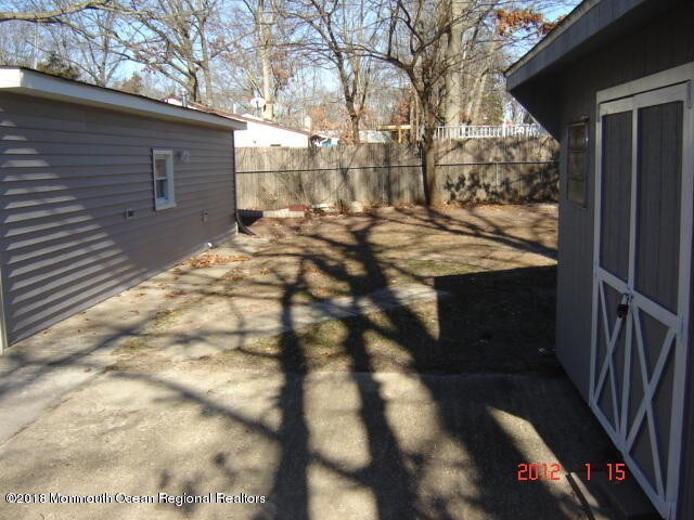 Building Photo - 559 Alfred Ln