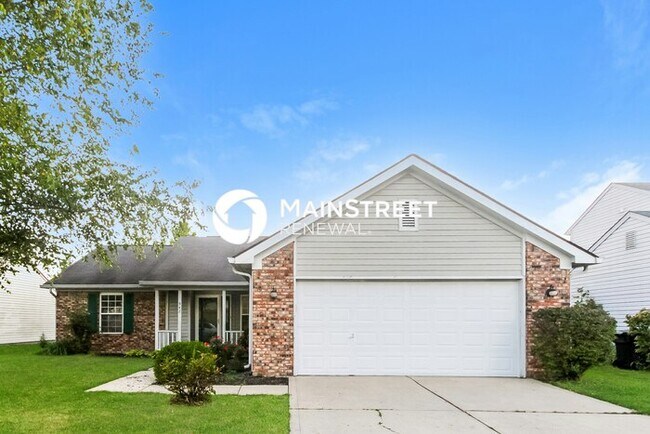 Building Photo - 3 Bedroom Pet-Friendly Home in Greenfield, IN with Main Street Renewal